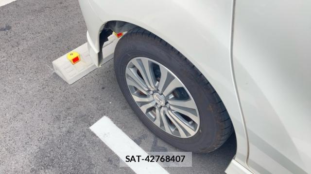 Honda FREED SPIKE 2012-05 8877010-13