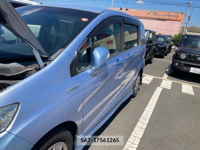 Honda FREED SPIKE 2012-01 8877537-13