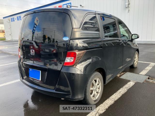 Honda FREED SPIKE 2013-02 8876546-12