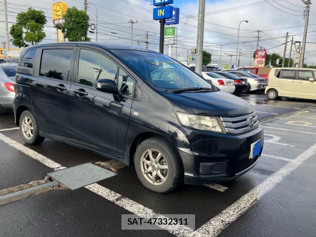 Honda FREED SPIKE 2013-02 8876546-2
