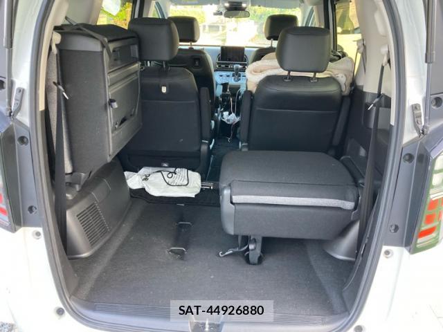 Honda FREED 2025-03 8876291-10