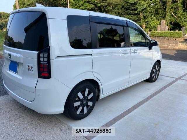 Honda FREED 2025-03 8876291-2