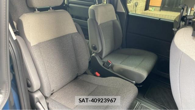 Honda FREED 2024-11 8877173-6