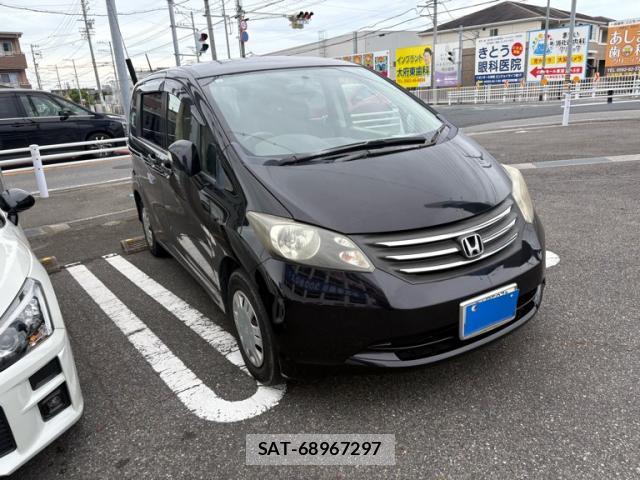 Honda FREED 2009-11 8877397-1