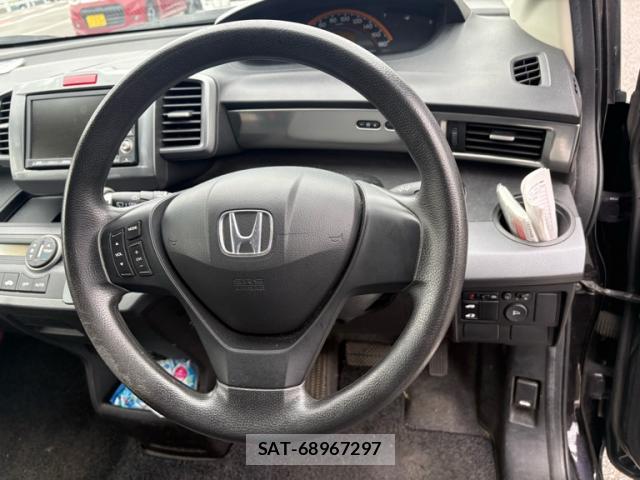 Honda FREED 2009-11 8877397-11