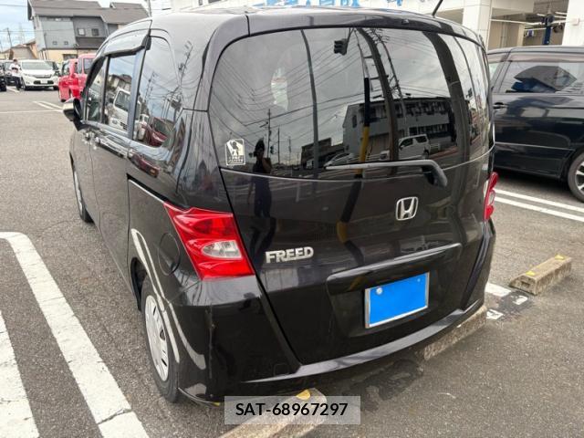 Honda FREED 2009-11 8877397-6