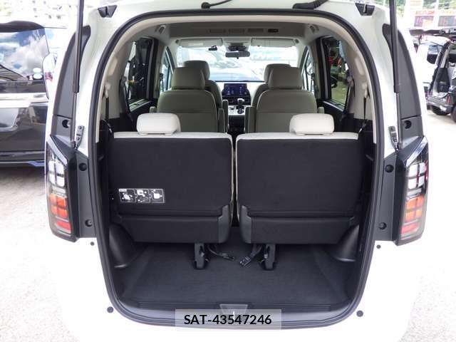 Honda FREED 2025-10 8877528-11