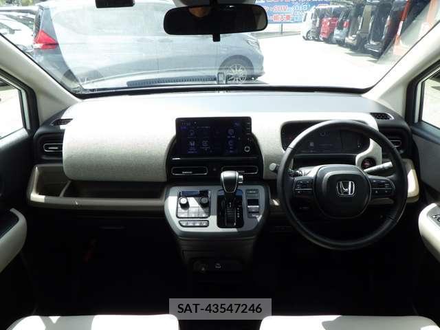 Honda FREED 2025-10 8877528-2