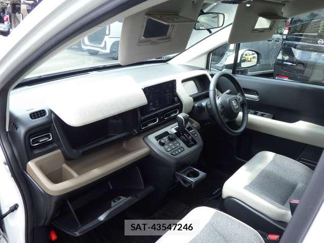 Honda FREED 2025-10 8877528-6