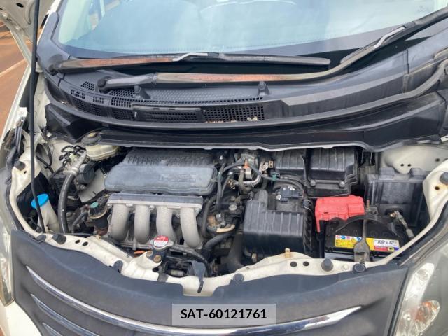Honda FREED 2009-12 8877831-3