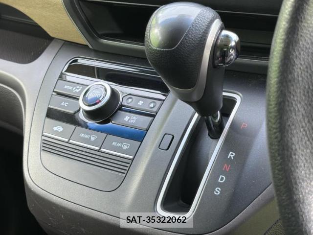 Honda FREED 2017-08 8878076-17