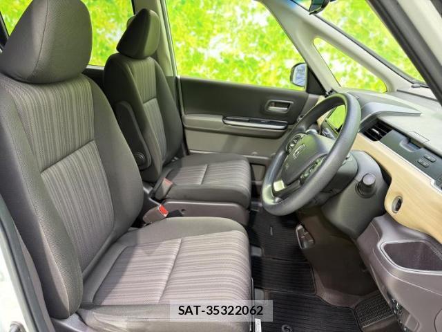 Honda FREED 2017-08 8878076-4