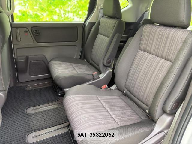 Honda FREED 2017-08 8878076-6