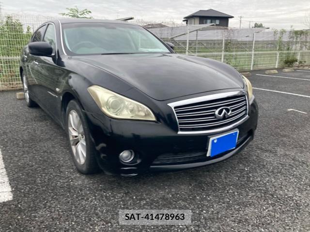 Nissan FUGA 2010-01 8877418-1