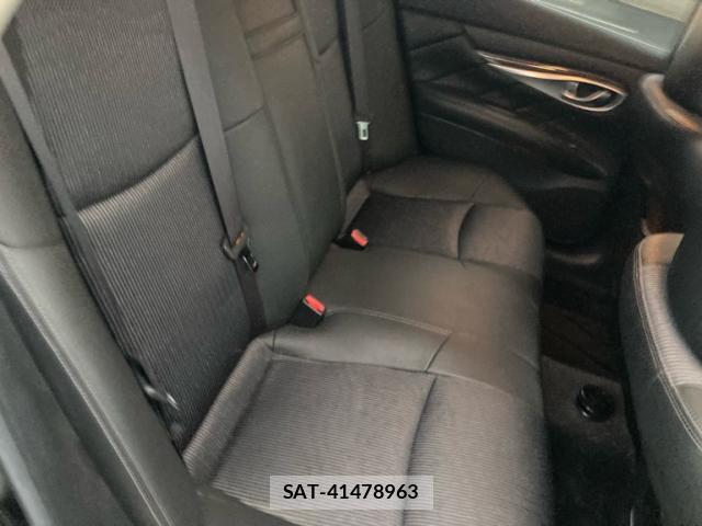 Nissan FUGA 2010-01 8877418-8