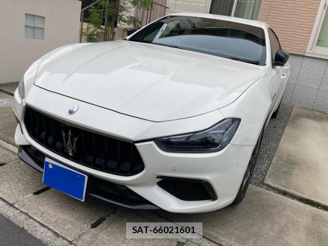 Maserati GHIBLI 2020-04 8876026-0