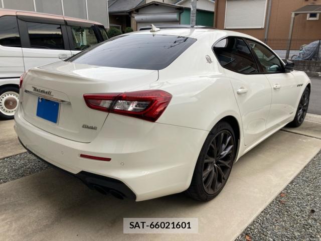Maserati GHIBLI 2020-04 8876026-2