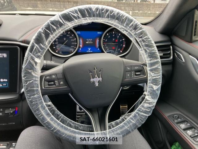 Maserati GHIBLI 2020-04 8876026-9