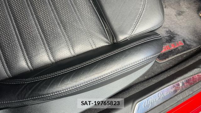 ALFA ROMEO Giulia 2019-11 8876285-14