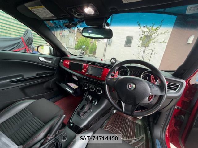 ALFA ROMEO GIULIETTA 2014-01 8876344-4