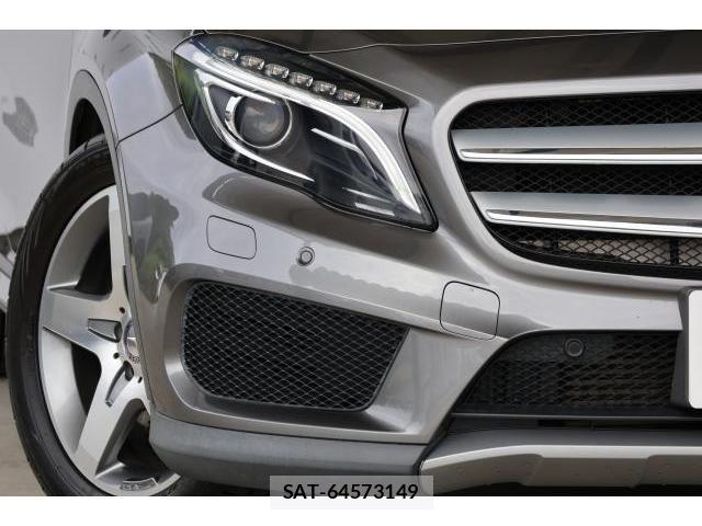 Mercedes Benz GLA-CLASS 2016-07 8877649-11