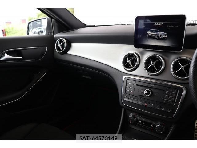 Mercedes Benz GLA-CLASS 2016-07 8877649-17