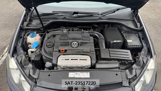 VolksWagen GOLF 2012-10 8877120-7