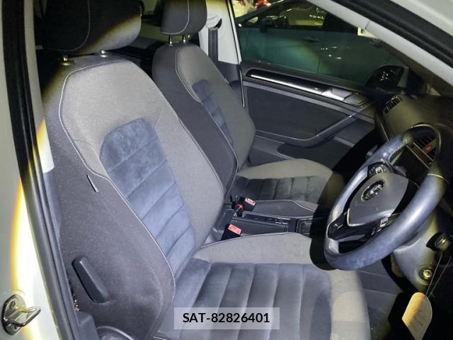 VolksWagen GOLF VARIANT 2014-03 8876637-10