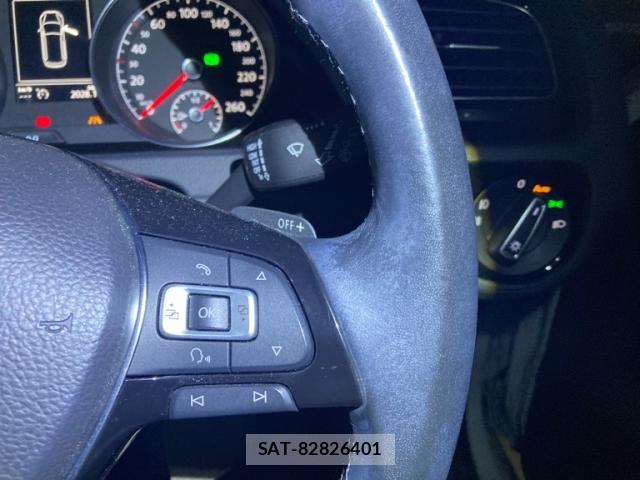 VolksWagen GOLF VARIANT 2014-03 8876637-17