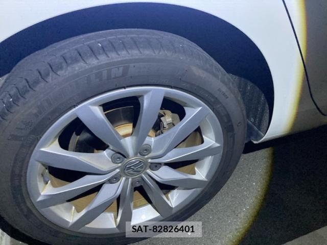 VolksWagen GOLF VARIANT 2014-03 8876637-5