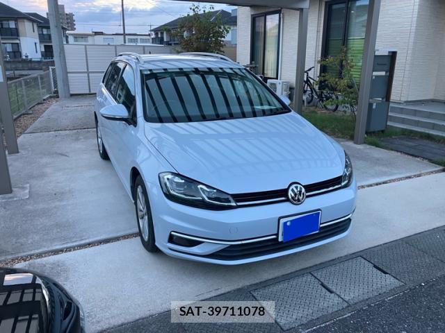 VolksWagen GOLF VARIANT 2018-02 8876742-1