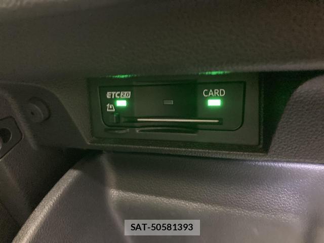 VolksWagen GOLF 2025-03 8874930-11