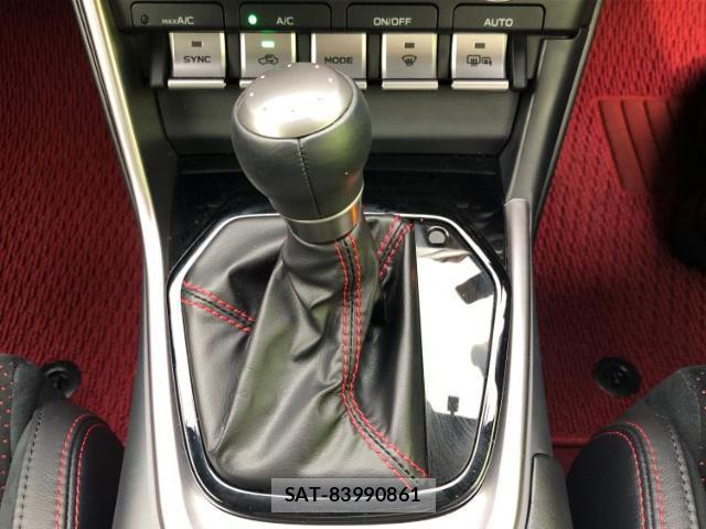 Toyota GR86 2025-03 8878088-16