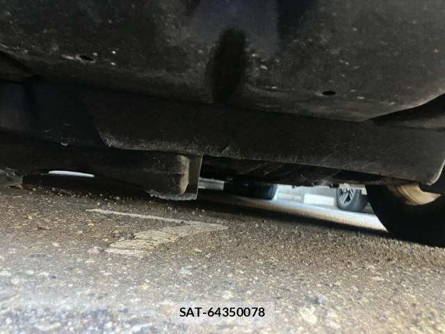 Lexus GS 2006-04 8876258-13
