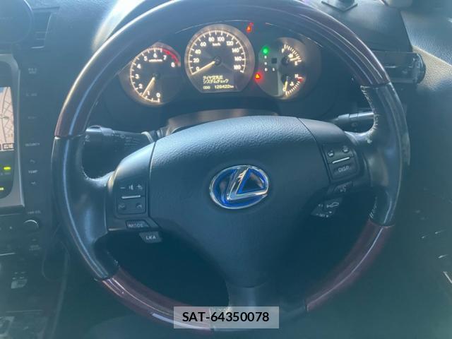 Lexus GS 2006-04 8876258-16
