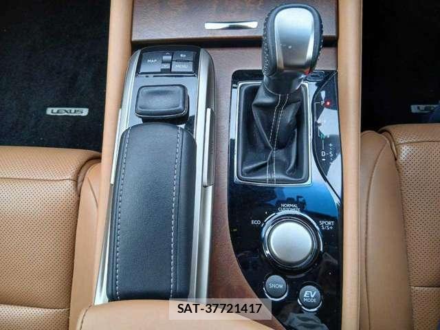 Lexus GS 2018-10 8877480-14