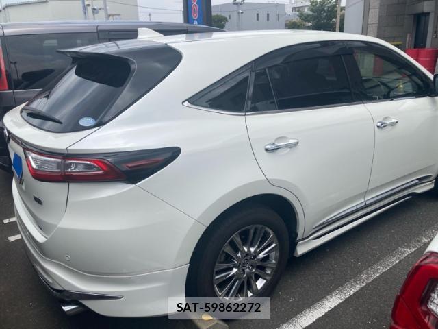 Toyota HARRIER HYBRID 2018-02 8876161-2