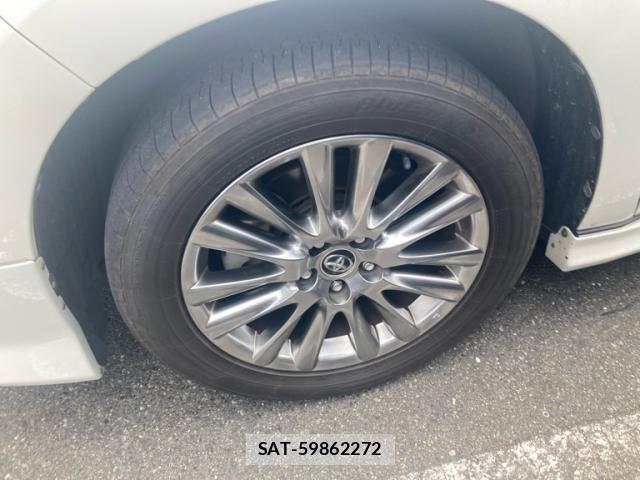 Toyota HARRIER HYBRID 2018-02 8876161-5