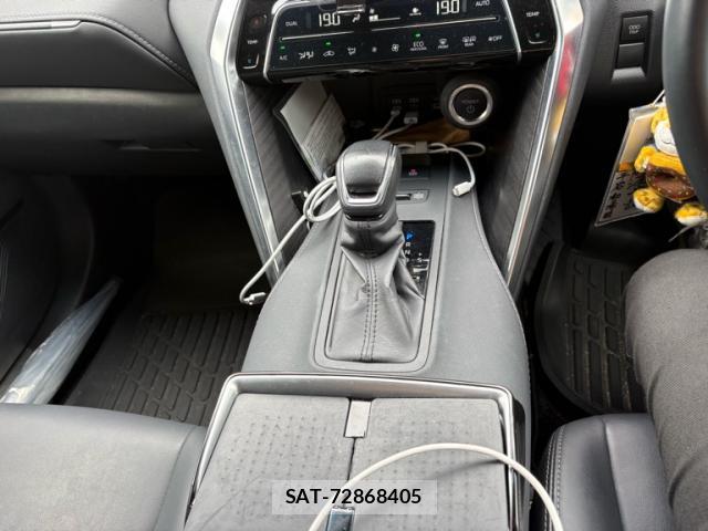 Toyota HARRIER HYBRID 2023-10 8876335-15