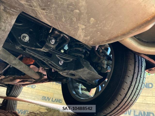 Toyota HARRIER HYBRID 2025-01 8877323-19