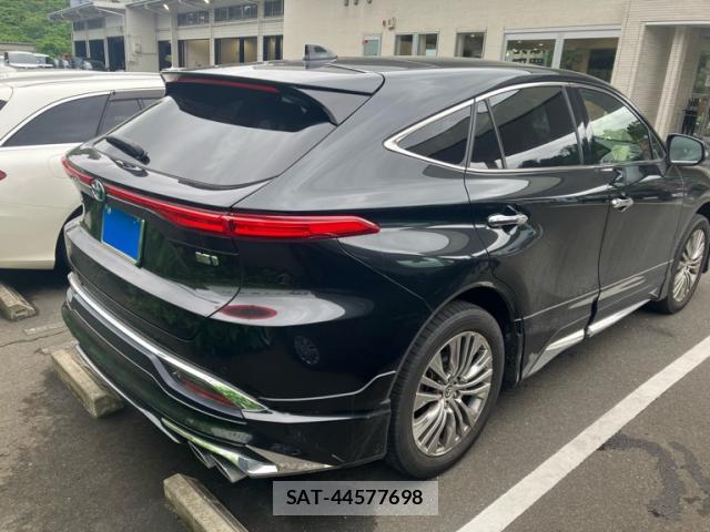 Toyota HARRIER HYBRID 2022-04 8877429-12