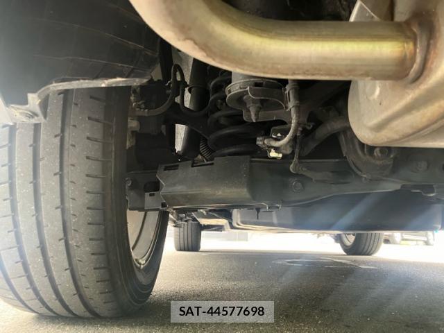Toyota HARRIER HYBRID 2022-04 8877429-4