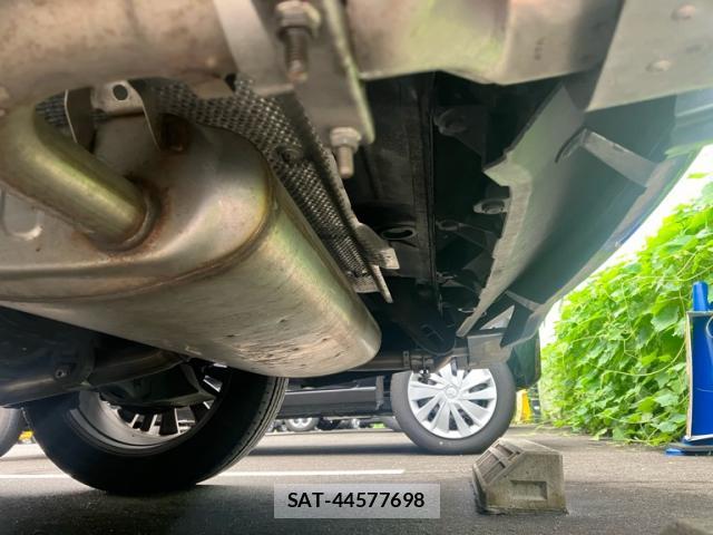 Toyota HARRIER HYBRID 2022-04 8877429-5