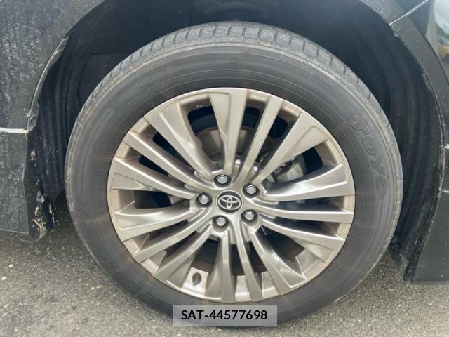 Toyota HARRIER HYBRID 2022-04 8877429-8