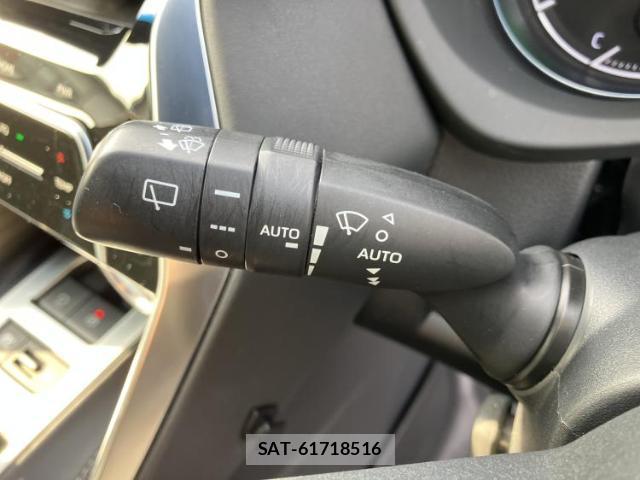 Toyota HARRIER HYBRID 2020-10 8877942-16