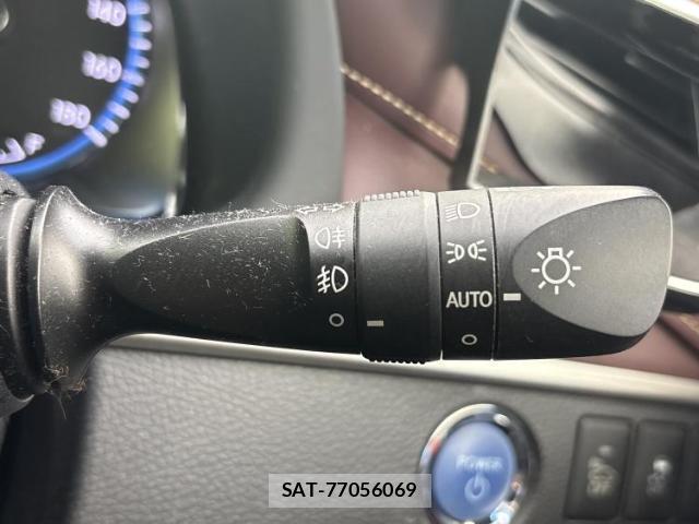 Toyota HARRIER HYBRID 2014-02 8878042-16