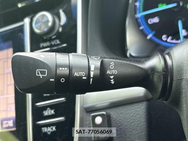 Toyota HARRIER HYBRID 2014-02 8878042-17