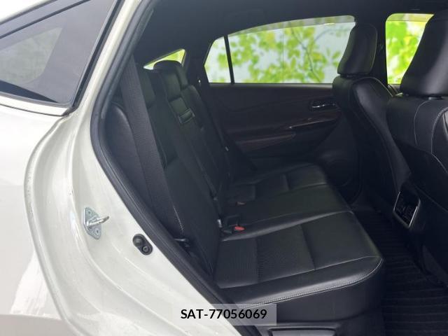 Toyota HARRIER HYBRID 2014-02 8878042-4