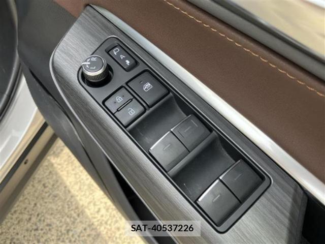 Toyota HARRIER HYBRID 2022-04 8878079-16