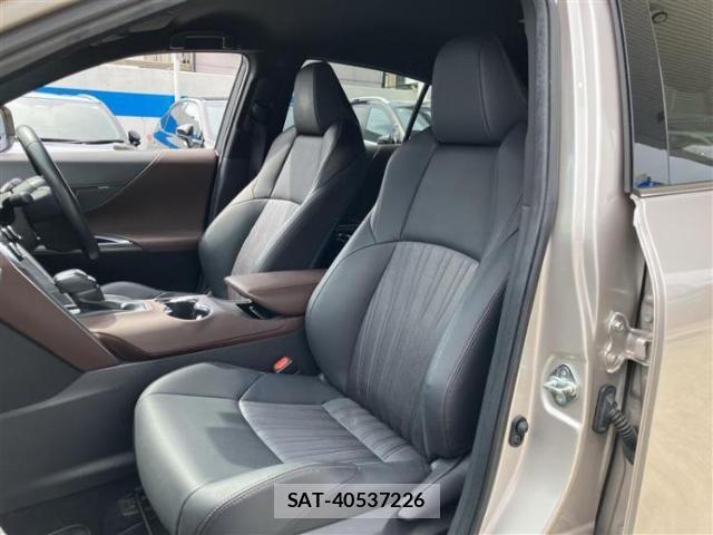 Toyota HARRIER HYBRID 2022-04 8878079-4